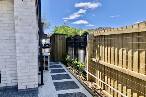 Photo of property in 2/58 Somme Street, St Albans, Christchurch, 8014