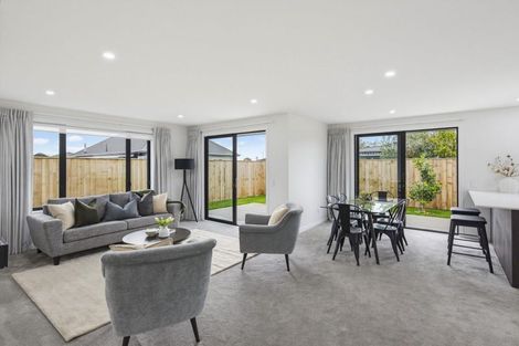 Photo of property in 21a Weraroa Road, Levin, 5510