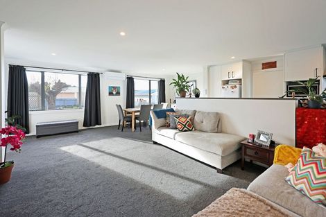 Photo of property in 10 Balmoral Street, Oamaru North, Oamaru, 9400