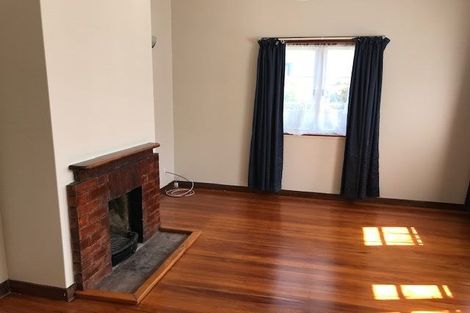 Photo of property in 69 Bell Road, Waiwhetu, Lower Hutt, 5010