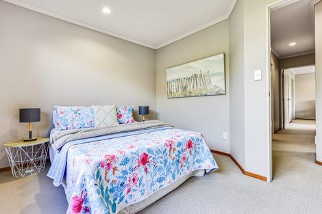 Photo of property in 7 Kirk Close, Rototuna, Hamilton, 3210