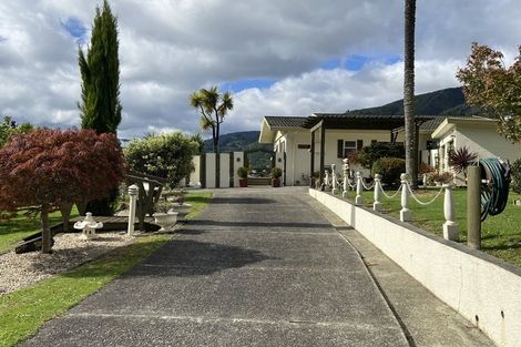 Photo of property in 12 Dorset Street, Picton, 7220