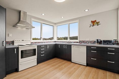 Photo of property in 9 Tomkins Street, Green Island, Dunedin, 9018