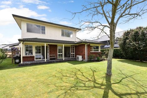 Photo of property in 17 Willowfield Place, Pukete, Hamilton, 3200
