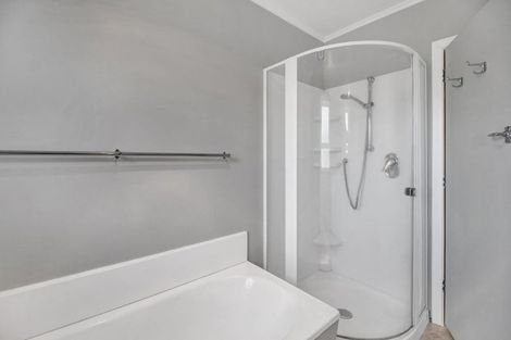 Photo of property in 8 Lydford Place, Spotswood, New Plymouth, 4310