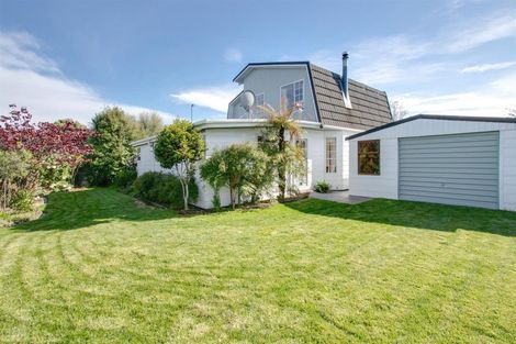 Photo of property in 5 Gow Avenue, Haumoana, 4102