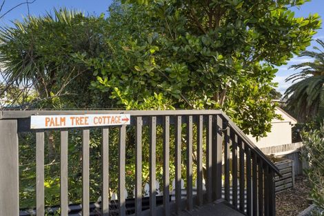 Photo of property in 39 Seagrass Place, Otaki Beach, Otaki, 5512