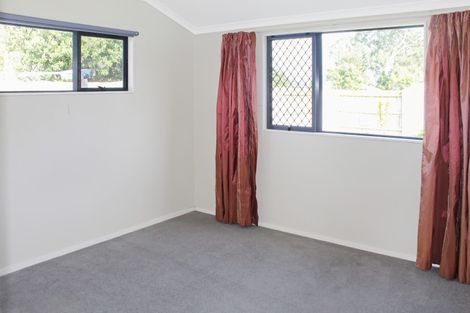 Photo of property in 94 Summerhill Drive, Fitzherbert, Palmerston North, 4410