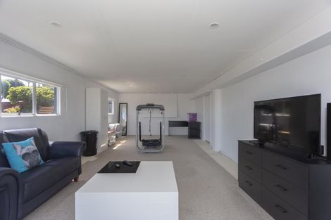 Photo of property in 12 Selwyn Street, South Hill, Oamaru, 9400