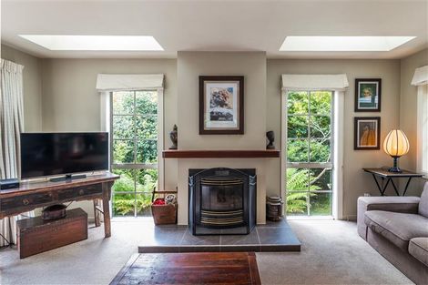 Photo of property in 104 Gillies Avenue, Taupo, 3330