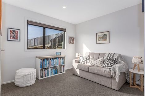 Photo of property in 9 Lemonwood Way, Woodridge, Wellington, 6037