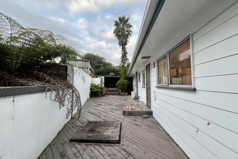 Photo of property in 7 Palmetto Place, Goodwood Heights, Auckland, 2105