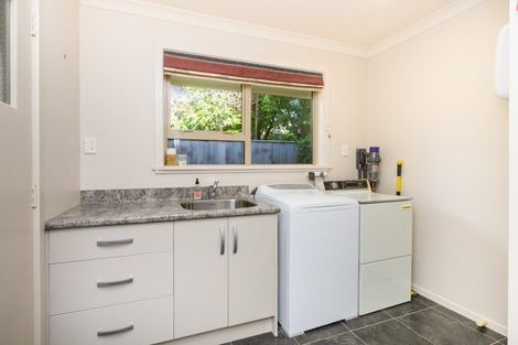 Photo of property in 14 Churchill Avenue, Hokowhitu, Palmerston North, 4410