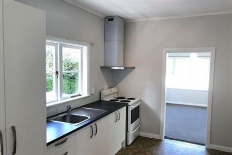 Photo of property in 1 Wairau Road, Milford, Auckland, 0627