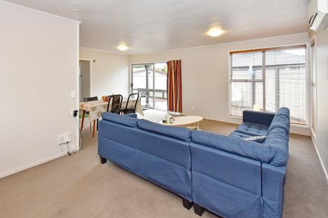 Photo of property in 158 Chichester Drive, Rosehill, Papakura, 2113