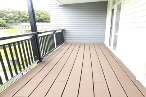 Photo of property in 10/44 Carlos Drive, Flat Bush, Auckland, 2016