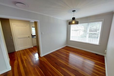 Photo of property in 4096 Great North Road, Glen Eden, Auckland, 0602