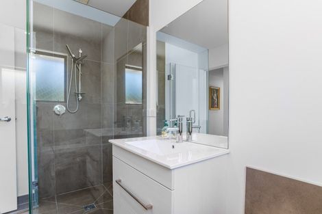 Photo of property in 10 Cove Lane, Mount Creighton, Queenstown, 9371