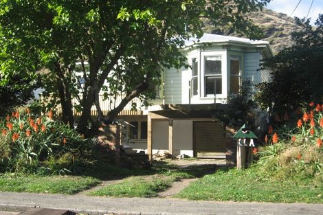Photo of property in 11a Ames Street, Paekakariki, 5034