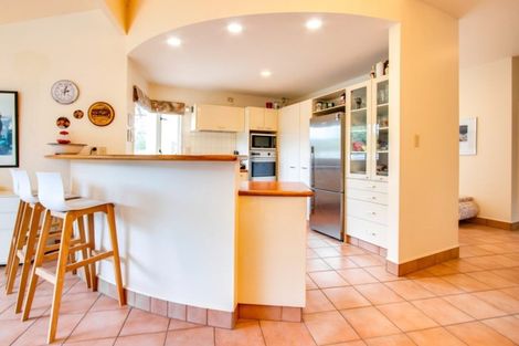 Photo of property in 180 Auckland Road, Greenmeadows, Napier, 4112