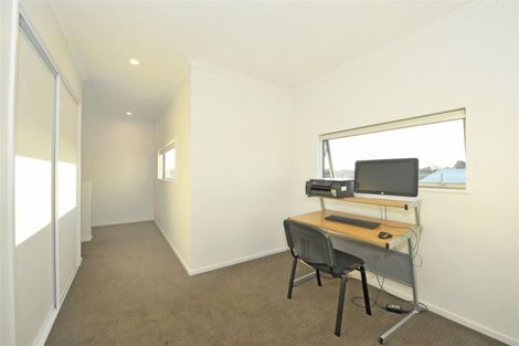 Photo of property in 33 William Dawson Crescent, Wigram, Christchurch, 8025