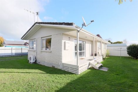 Photo of property in 1 Leslie Place, Deanwell, Hamilton, 3206