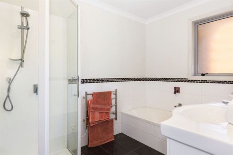 Photo of property in 31 Paparoa Crescent, Aotea, Porirua, 5024