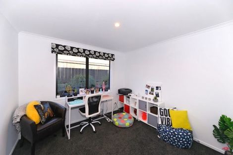 Photo of property in 98 Washbourn Drive, Richmond, 7020