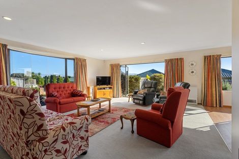 Photo of property in 117 Realm Drive, Paraparaumu, 5032