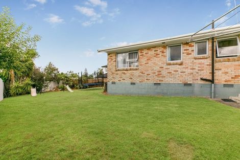 Photo of property in 25 Astor Place, Manurewa, Auckland, 2102