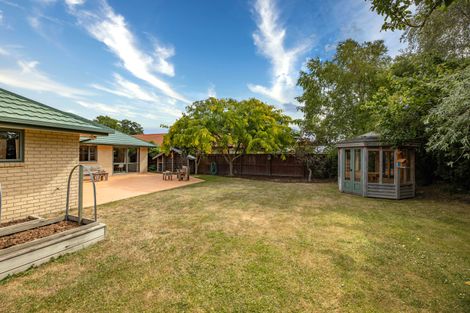 Photo of property in 92 Courtenay Drive, Kaiapoi, 7630