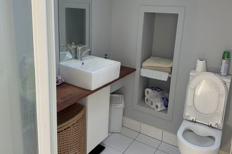 Photo of property in 32 Aliford Avenue, One Tree Hill, Auckland, 1061