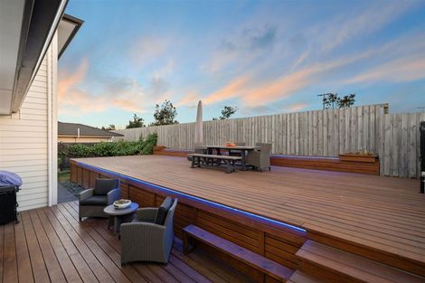 Photo of property in 12 Rauaruhe Road, Karaka, Papakura, 2113