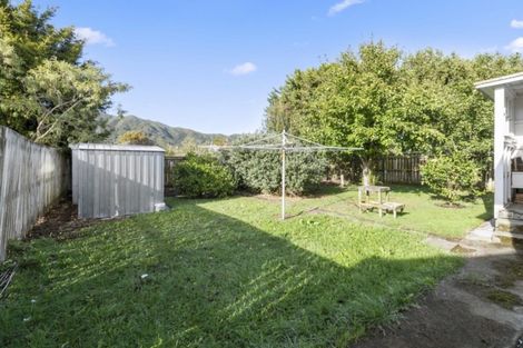 Photo of property in 180 Naenae Road, Naenae, Lower Hutt, 5011
