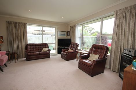 Photo of property in 5 Everard Street, Somerfield, Christchurch, 8024