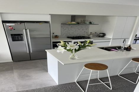 Photo of property in 157 Glenvar Ridge Road, Long Bay, Auckland, 0630