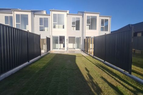 Photo of property in 75 Hokioi Drive, Kenepuru, Porirua, 5022
