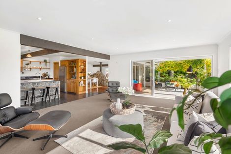 Photo of property in 72 Baker Road, Mangorei, New Plymouth, 4371