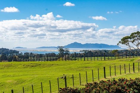 Photo of property in 65a Tomarata Road, Mangawhai, 0975