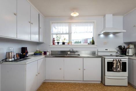 Photo of property in 67 Young Street, New Plymouth, 4310