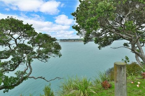 Photo of property in 51 Hawaiian Parade, Arkles Bay, Whangaparaoa, 0932