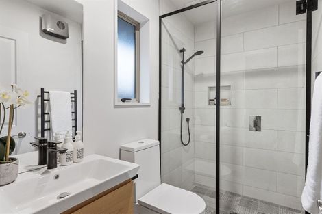 Photo of property in 16a Mona Vale Avenue, Riccarton, Christchurch, 8011