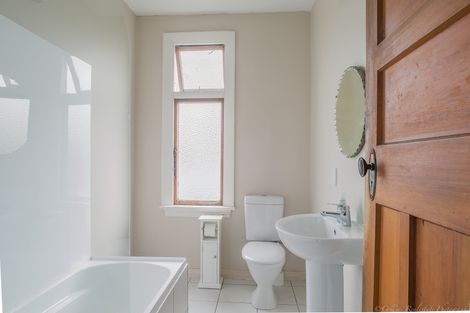 Photo of property in 40 Trafalgar Street, Maori Hill, Timaru, 7910