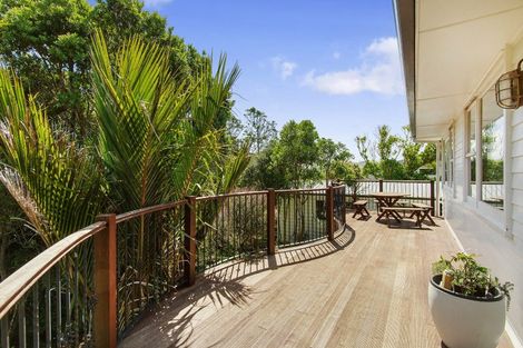 Photo of property in 7 Christopher Way, Paparangi, Wellington, 6037