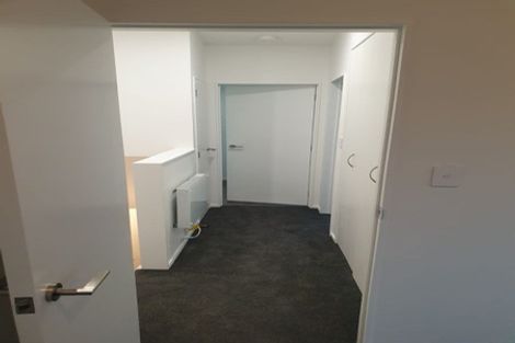 Photo of property in 4b Wattle Road, Sunnyvale, Auckland, 0612