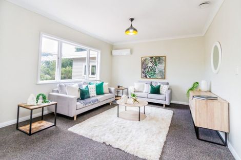 Photo of property in 19 Cecil Road, Tawa, Wellington, 5028