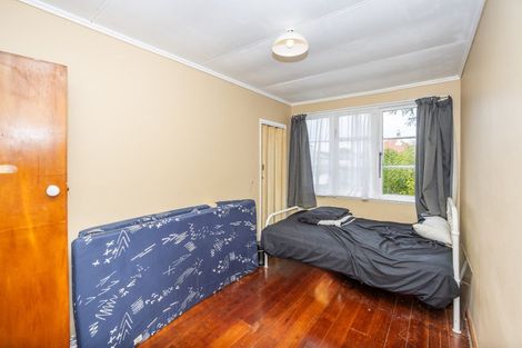Photo of property in 44 Ross Crescent, Fairfield, Hamilton, 3214