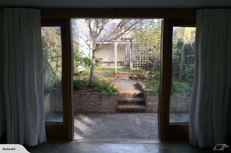 Photo of property in 84 Elizabeth Street, Mount Victoria, Wellington, 6011