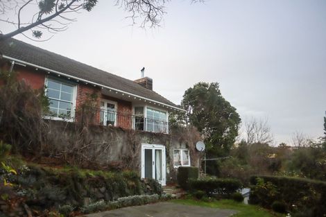 Photo of property in 116 Dyers Pass Road, Cashmere, Christchurch, 8022