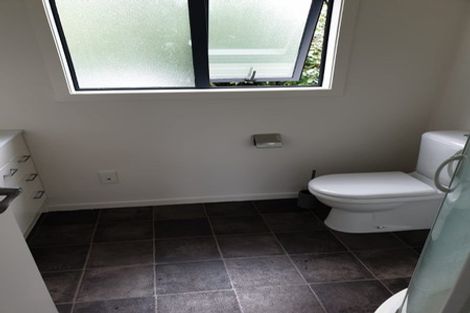 Photo of property in 56a Salford Street, Newlands, Wellington, 6037